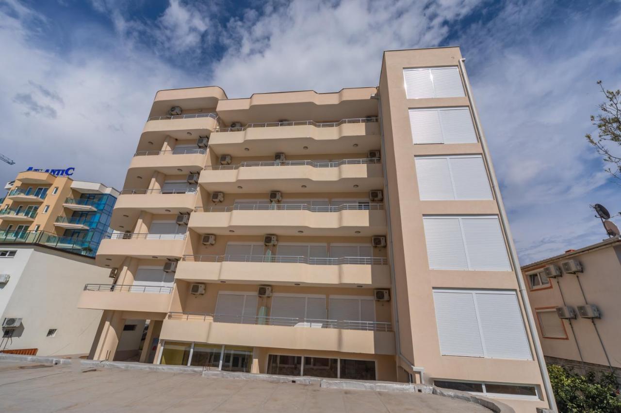 Apartments Dobra Voda Exterior photo