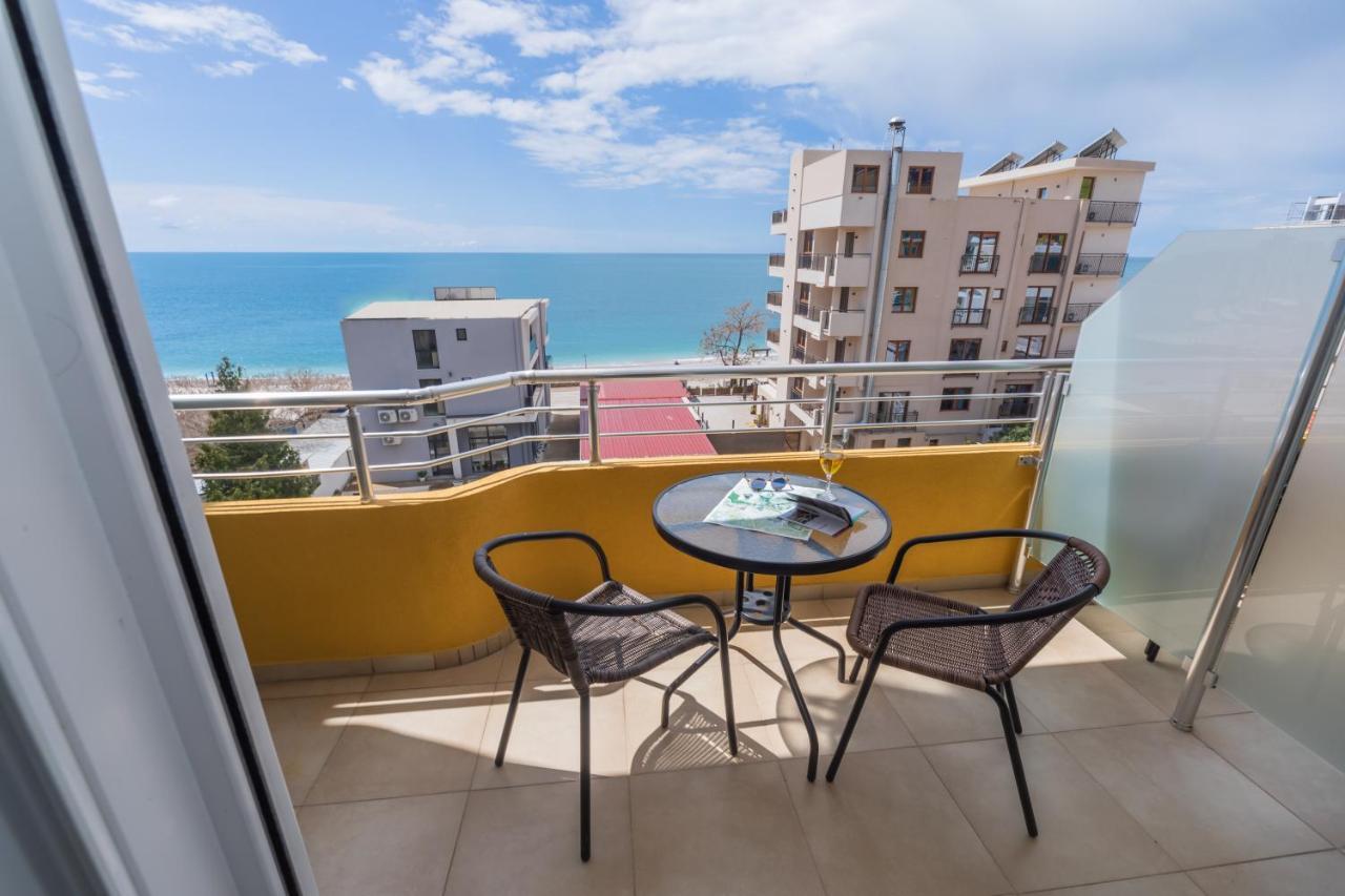 Apartments Dobra Voda Exterior photo
