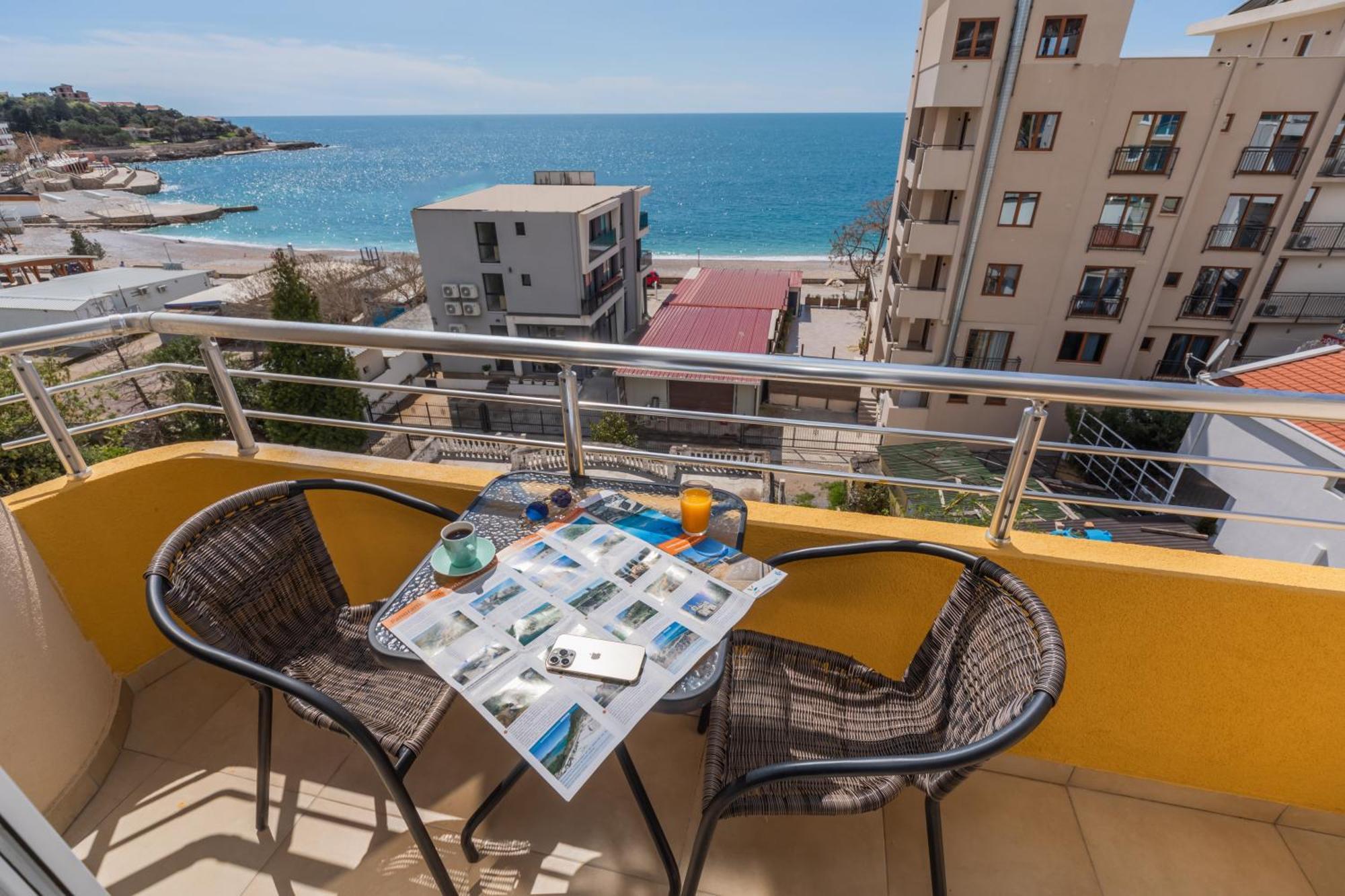 Apartments Dobra Voda Room photo