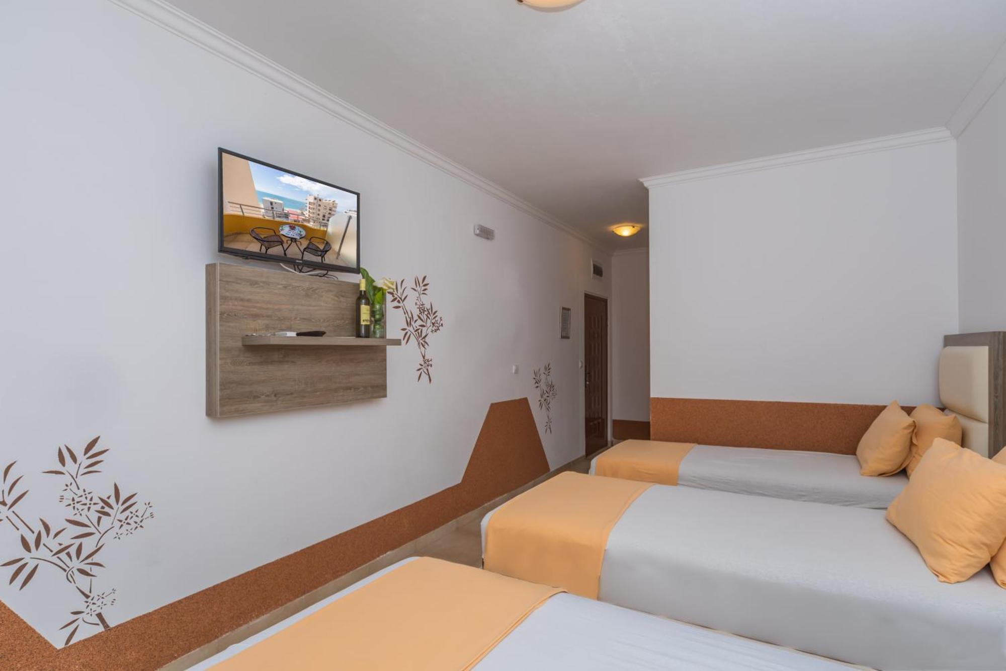 Apartments Dobra Voda Room photo