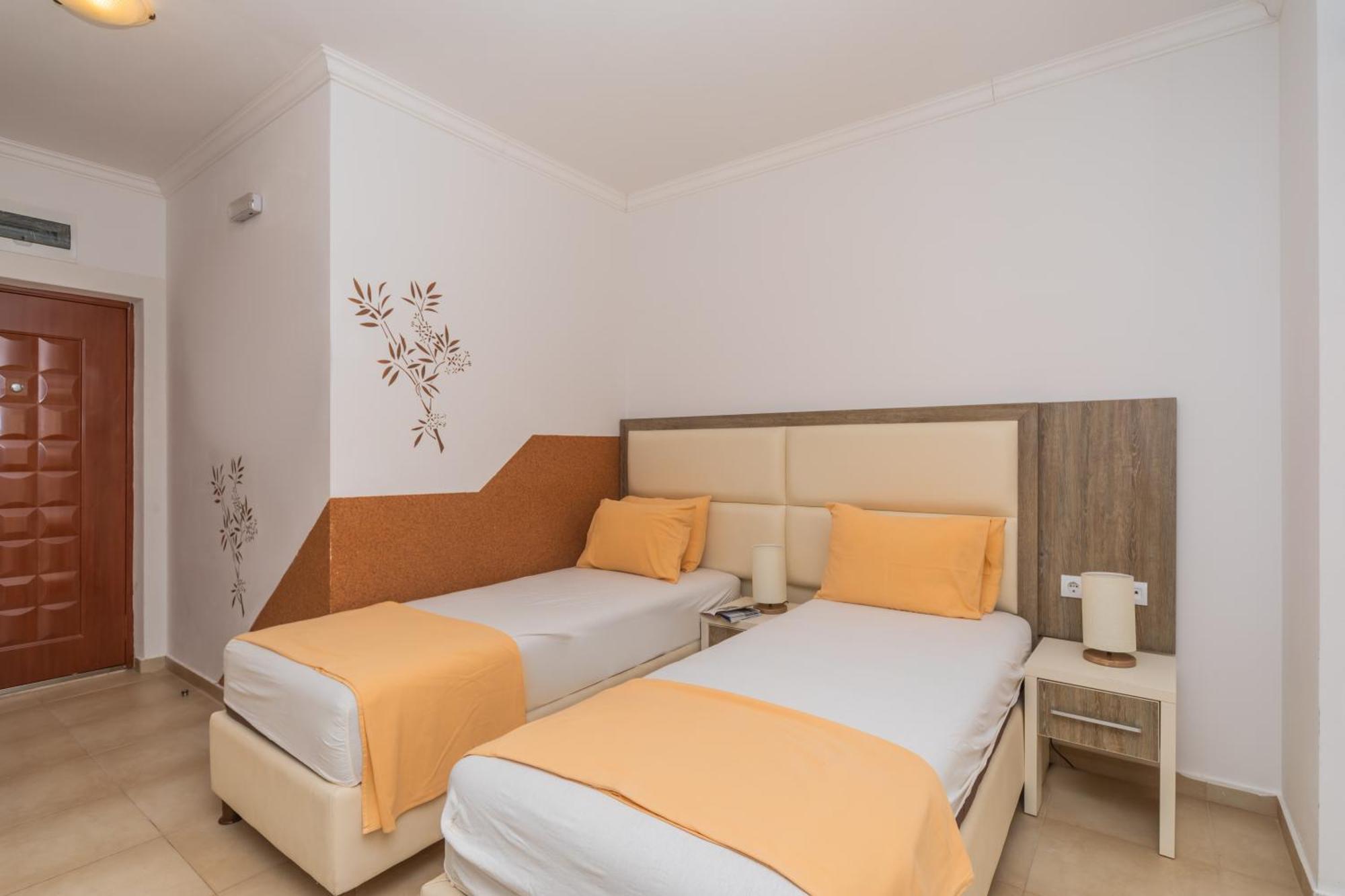 Apartments Dobra Voda Room photo